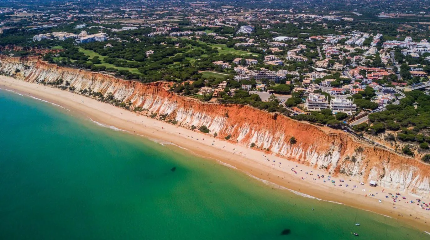 Ultimate Algarve Portugal Travel Guide