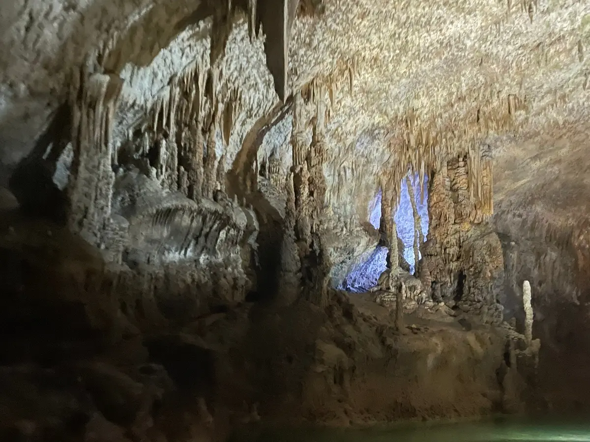 Jeita Grotto travel guide: 9 tips for a perfect visit 5 jeita grotto travel guide 9 tips for a perfect visit 2