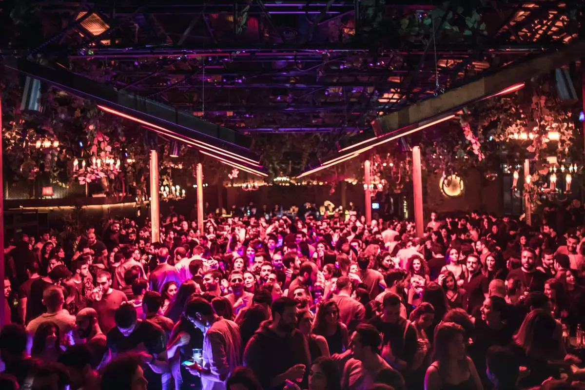 Lebanon dance guide: 9 ways to experience dabke and nightlife 5 lebanon dance guide 9 ways to experience dabke and nightlife 2