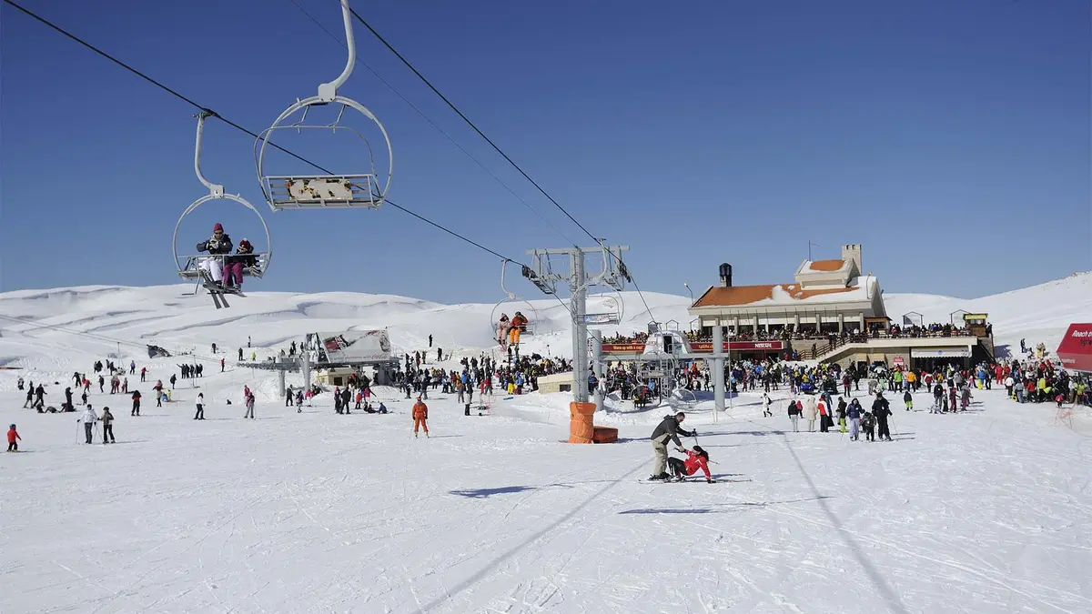 Lebanon Hotels: 10 Top Districts and Logistics Guide 10 Faraya Mzaar Ski Resort: Winter Wonderland in Lebanon