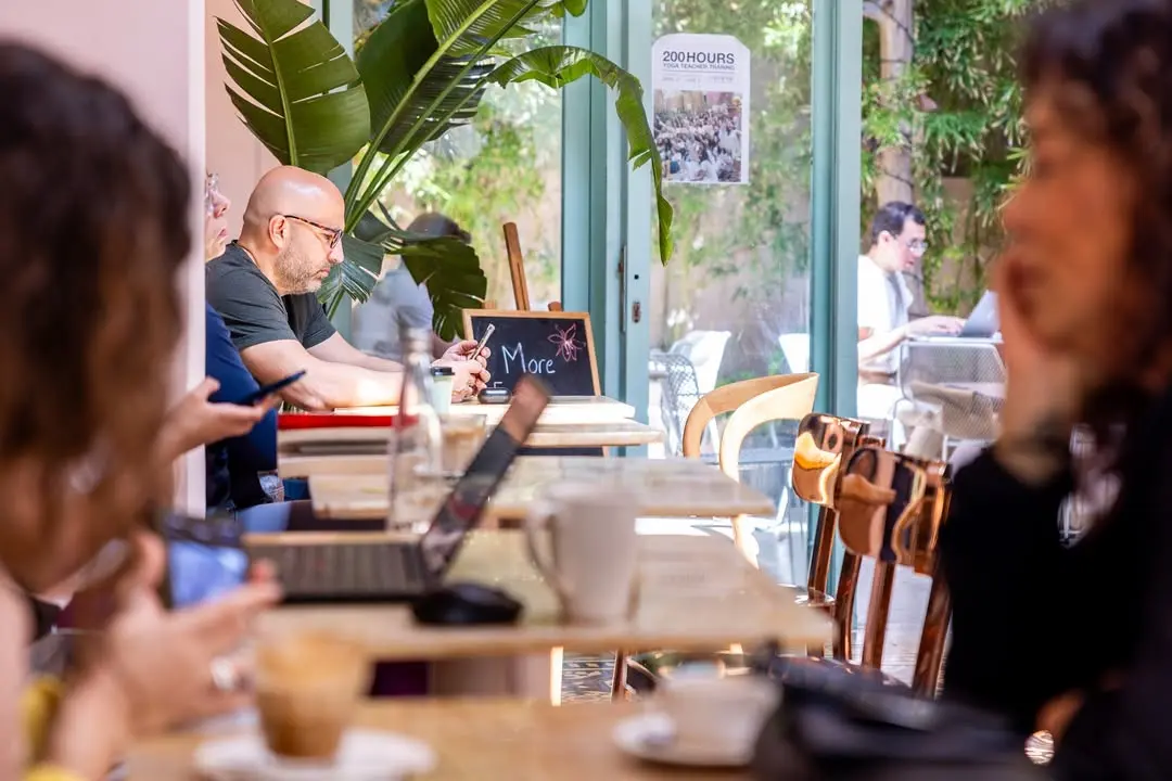 5 Best eSIM for Lebanon travel: Connectivity guide 10 5 best esim for lebanon travel connectivity guide 8