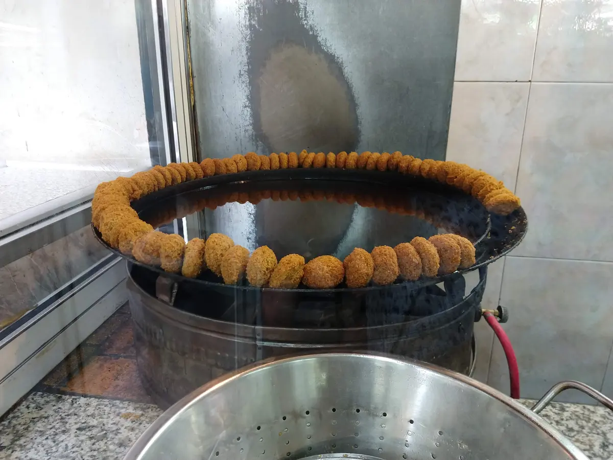 best falafel in beirut 5 legendary crispy spots 1