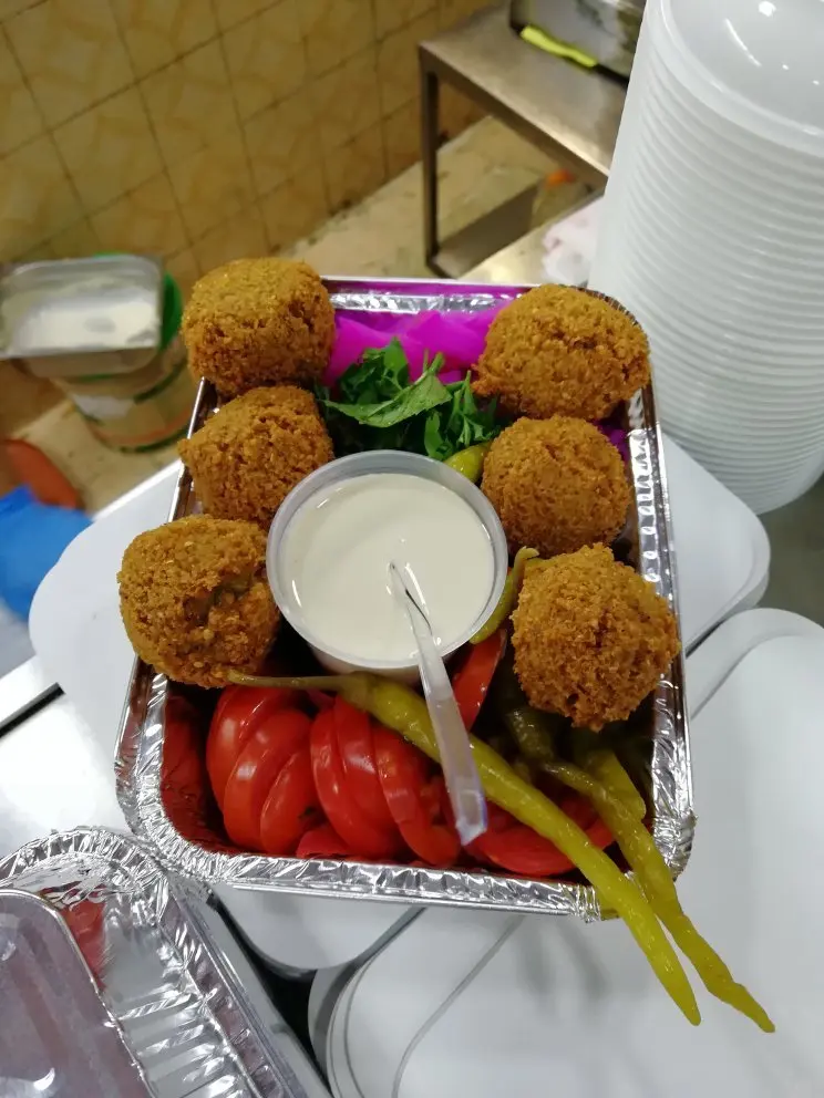 Best Falafel in Beirut: 5 Spots Locals Swear By (The Truth) 8 best falafel in beirut 5 legendary crispy spots 6