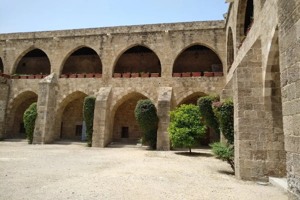 Sidon Sea Castle: 7 Brutal Truths & Safety Tips (Lebanon) 7 sidon sea castle guide history ruins 5 travel tips 3