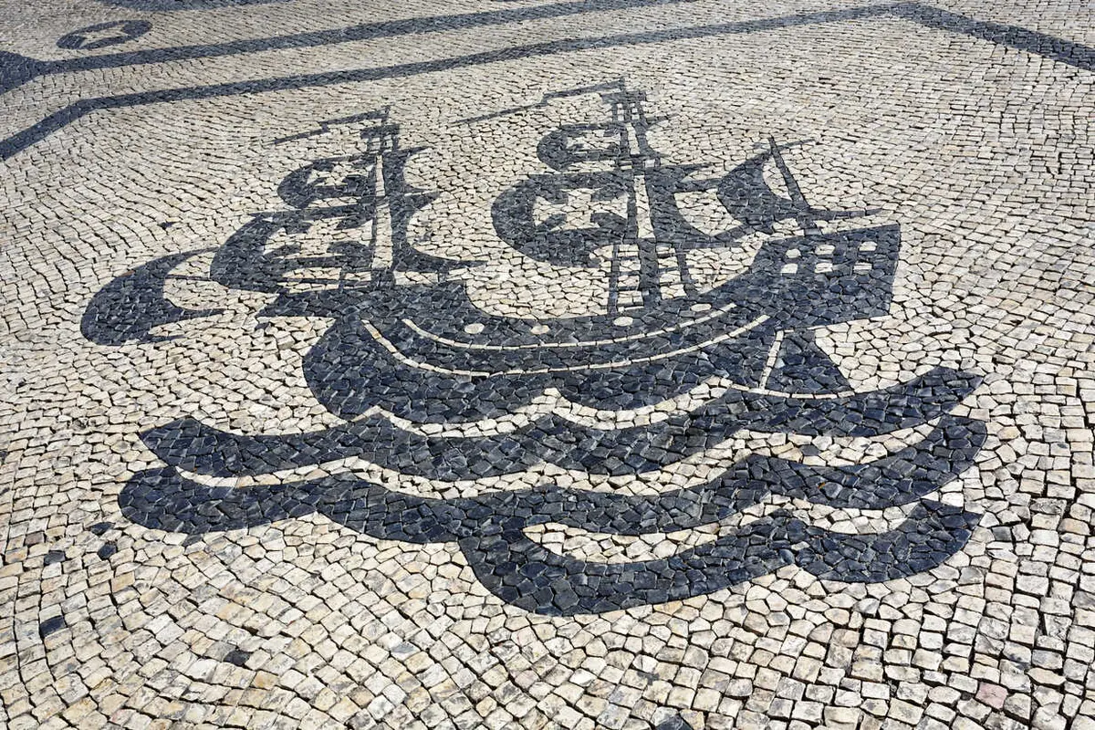 Accessible Travel Lisbon: The Brutal Truth (Best Guide) 3 accessible travel lisbon the brutal truth best guide
