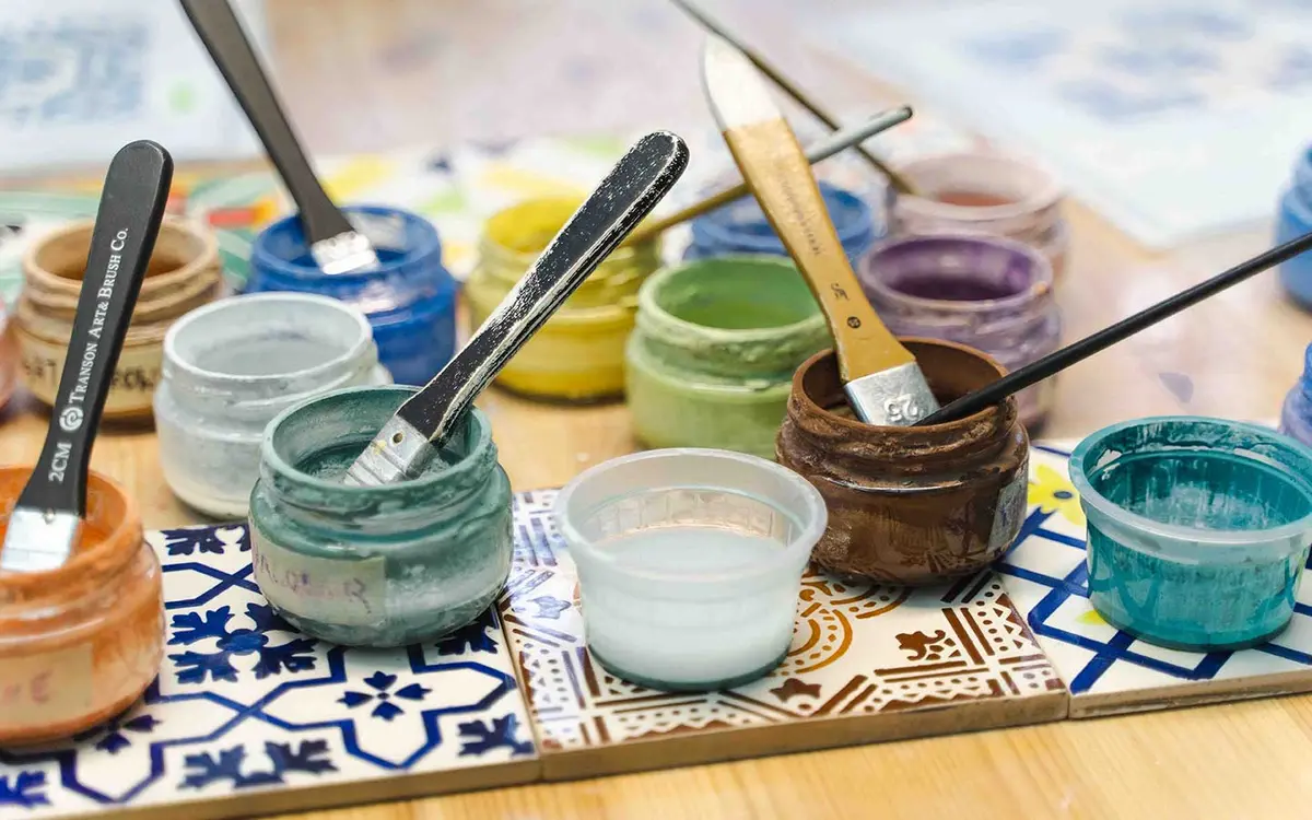 Azulejos Portugal: The Collector’s Guide (With Warnings) 9 azulejos portugal the collectors guide with warnings 6