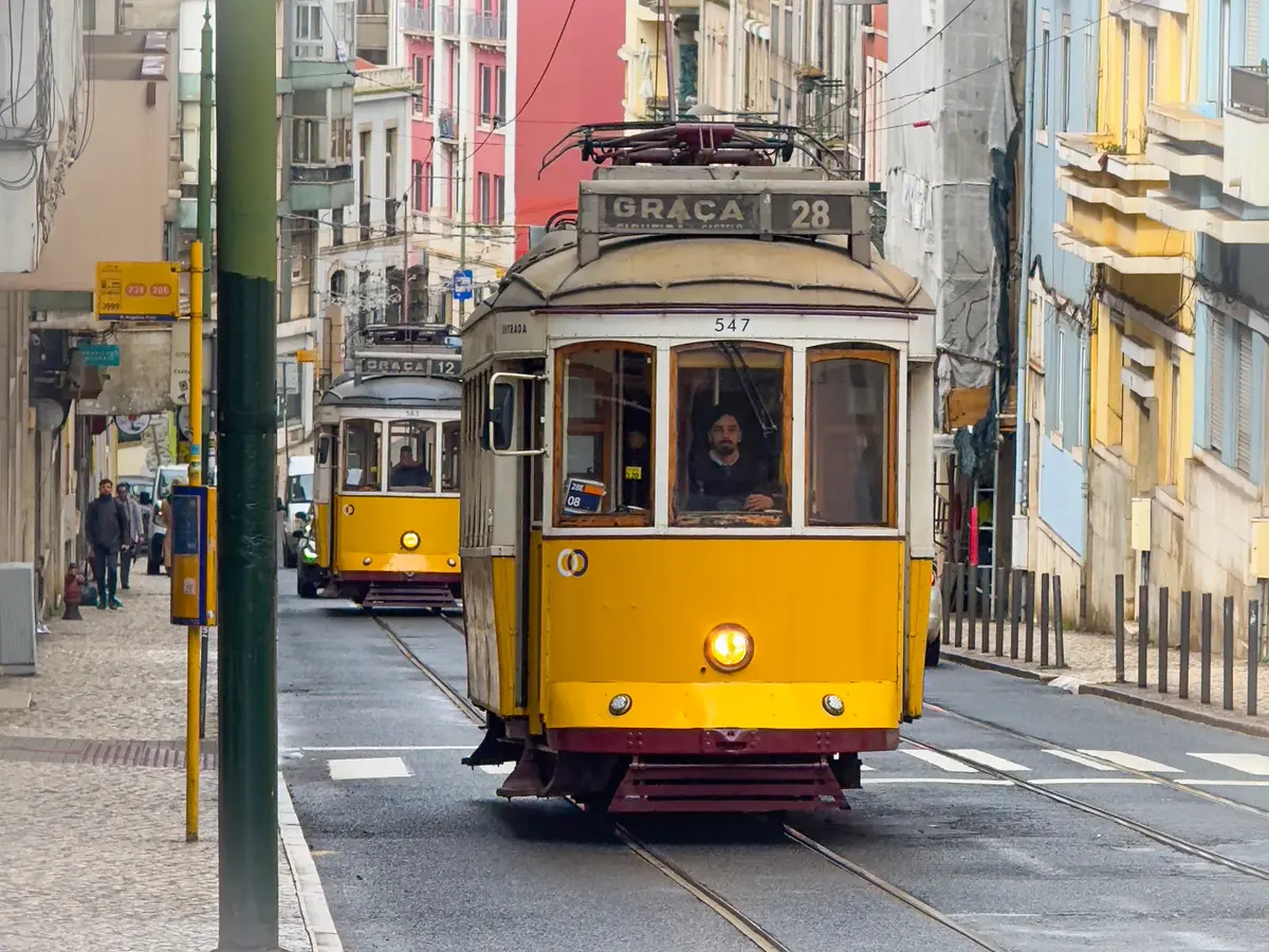 Basic Portuguese Phrases For Tourists (The Cheat Sheet) 3 basic portuguese phrases for tourists the cheat sheet