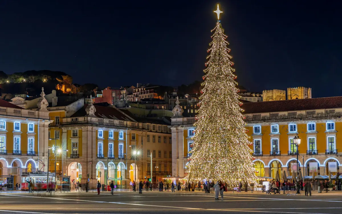 Carnival in Portugal: The Ultimate Guide (2026 Cheat Sheet) 12 Christmas in Lisbon 2026 | Markets, Food & Best Experiences