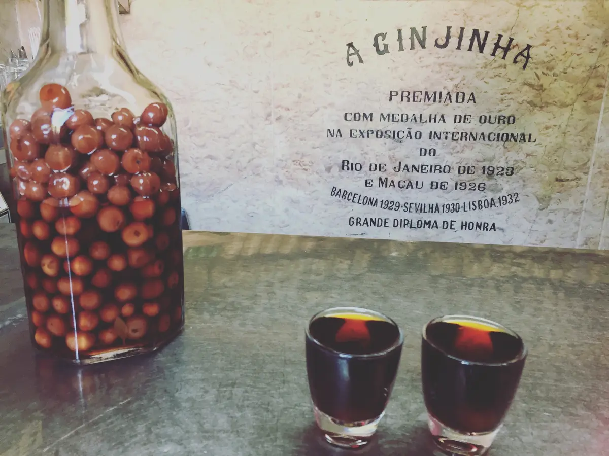 Christmas in Lisbon: The Brutal Truth About the "Dead Zone" (Guide) 8 christmas in lisbon the brutal truth about the dead zone guide 4