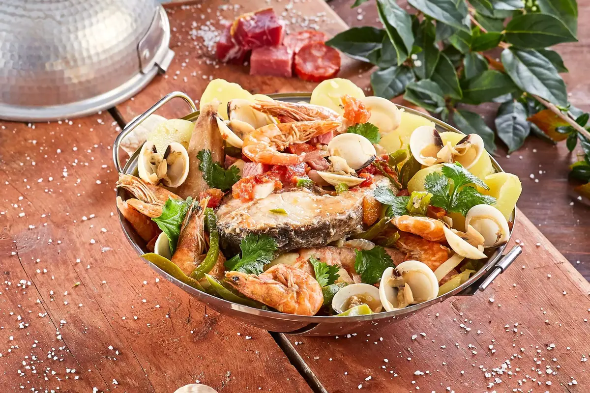 Lagos Portugal: The Honest Guide to the Algarve's Best Town 6 lagos portugal the honest guide to the algarves best town 4