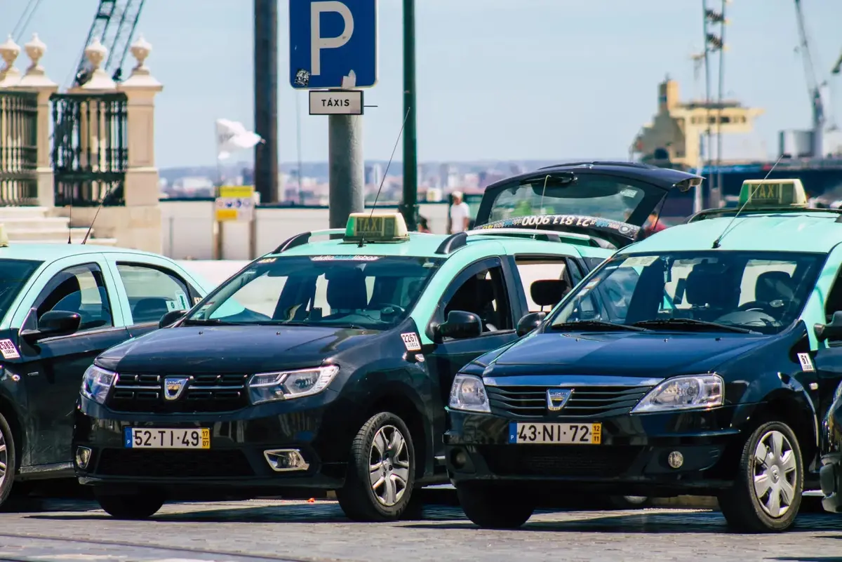 Lisbon Airport to City Center: 4 Best Options (Avoid Scams) 6 lisbon airport to city center 4 best options avoid scams 3