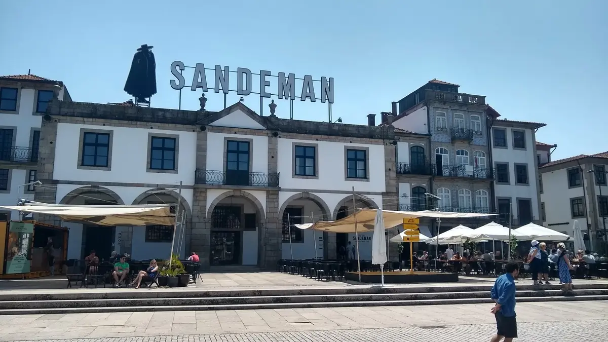 Port Wine Cellars: 9 Best Spots (And Tourist Traps) 7 port wine cellars 9 best spots and tourist traps 4