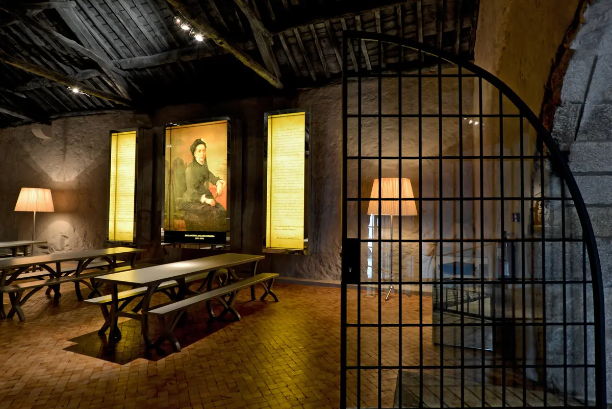 Port Wine Cellars: 9 Best Spots (And Tourist Traps) 8 port wine cellars 9 best spots and tourist traps 5