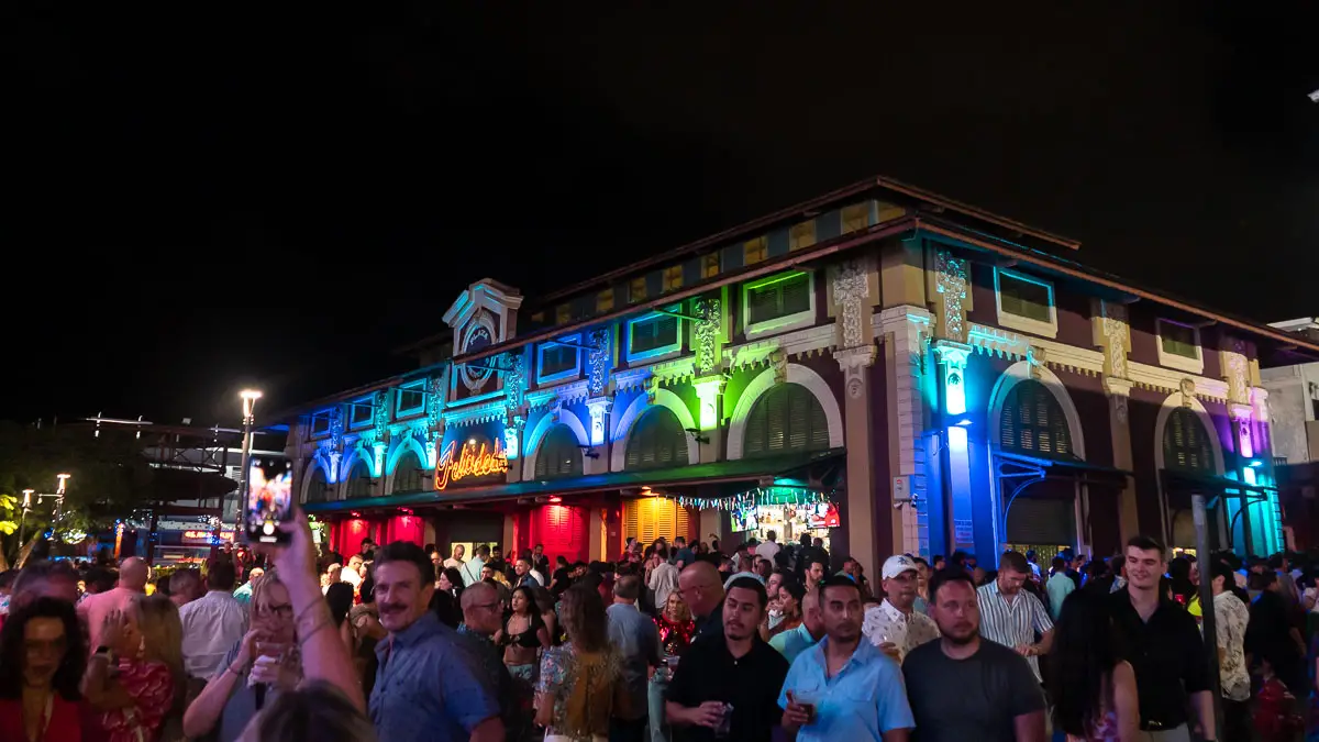 La Placita de Santurce: Nightlife, Food and Safety 7 bars in san juan 5