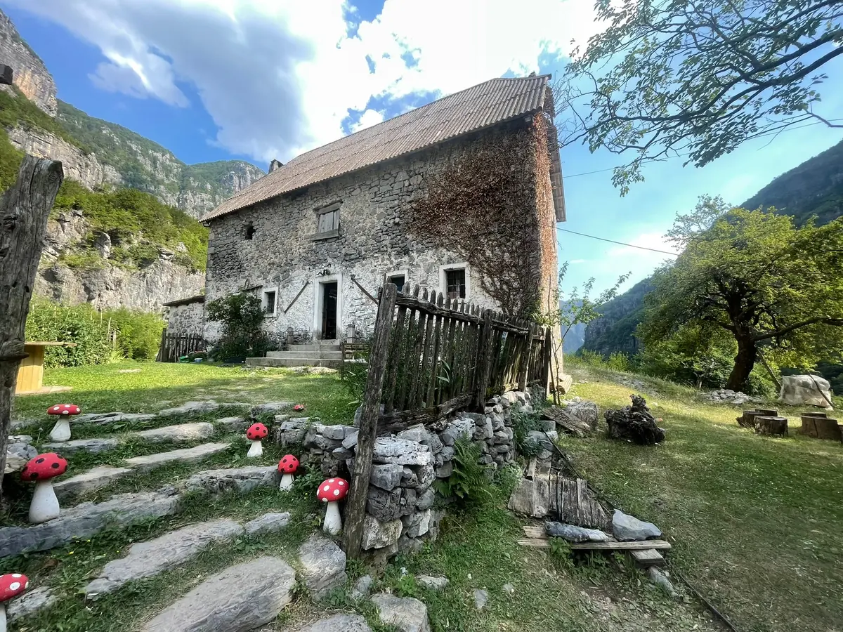 albania currency atms a us travelers complete guide 5