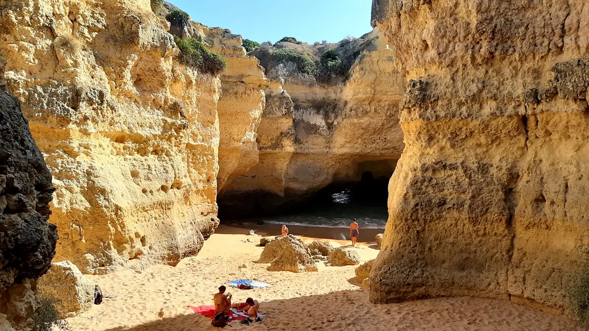 albufeira portugal what nobody tells you before you go 3