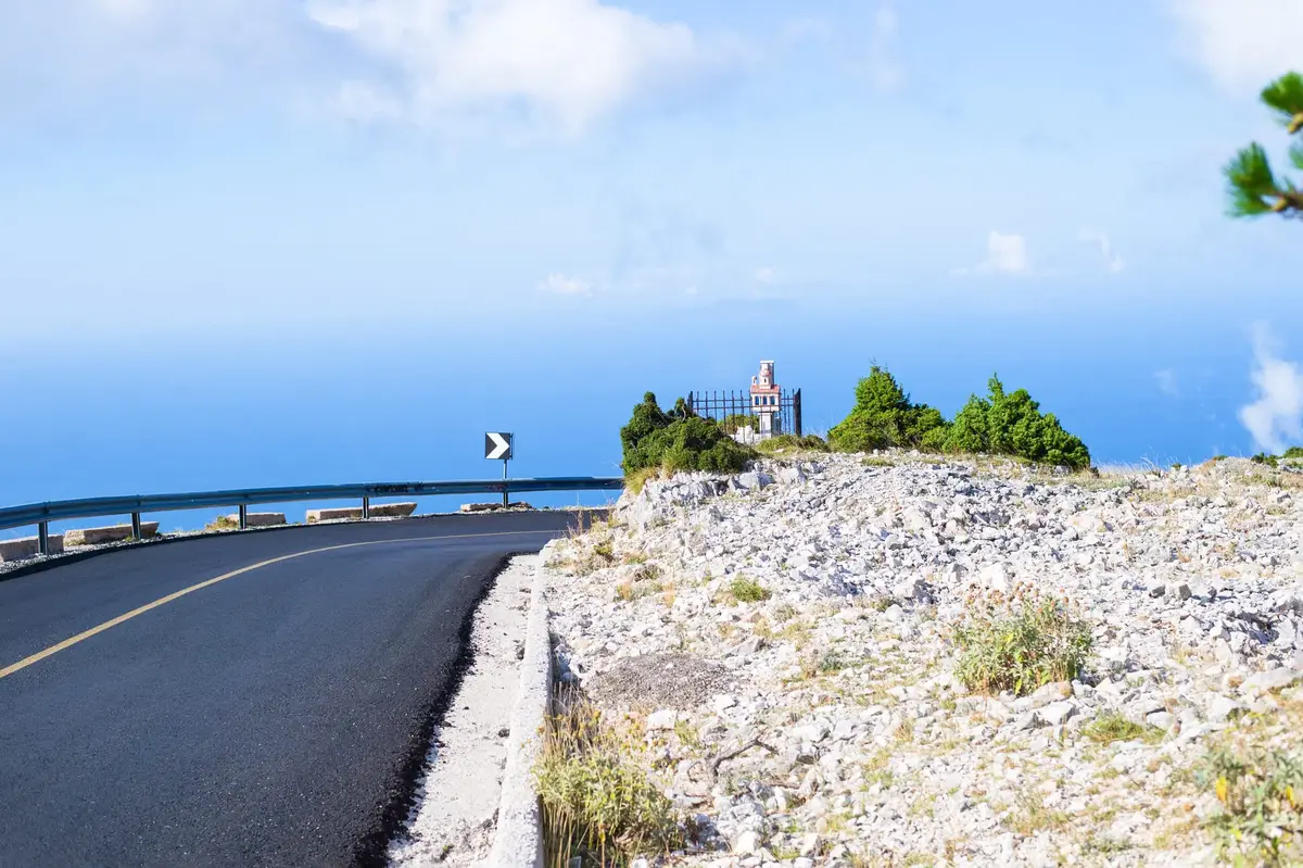 Driving in Albania: The Complete Guide for Americans 7 driving in albania the complete guide for americans 3