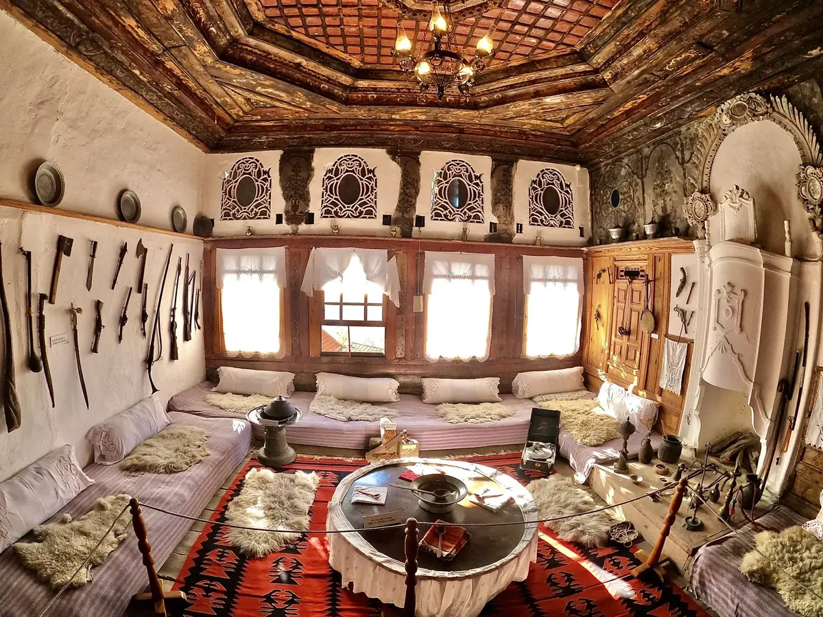 kruja day trip from tirana costs buses verdict 4