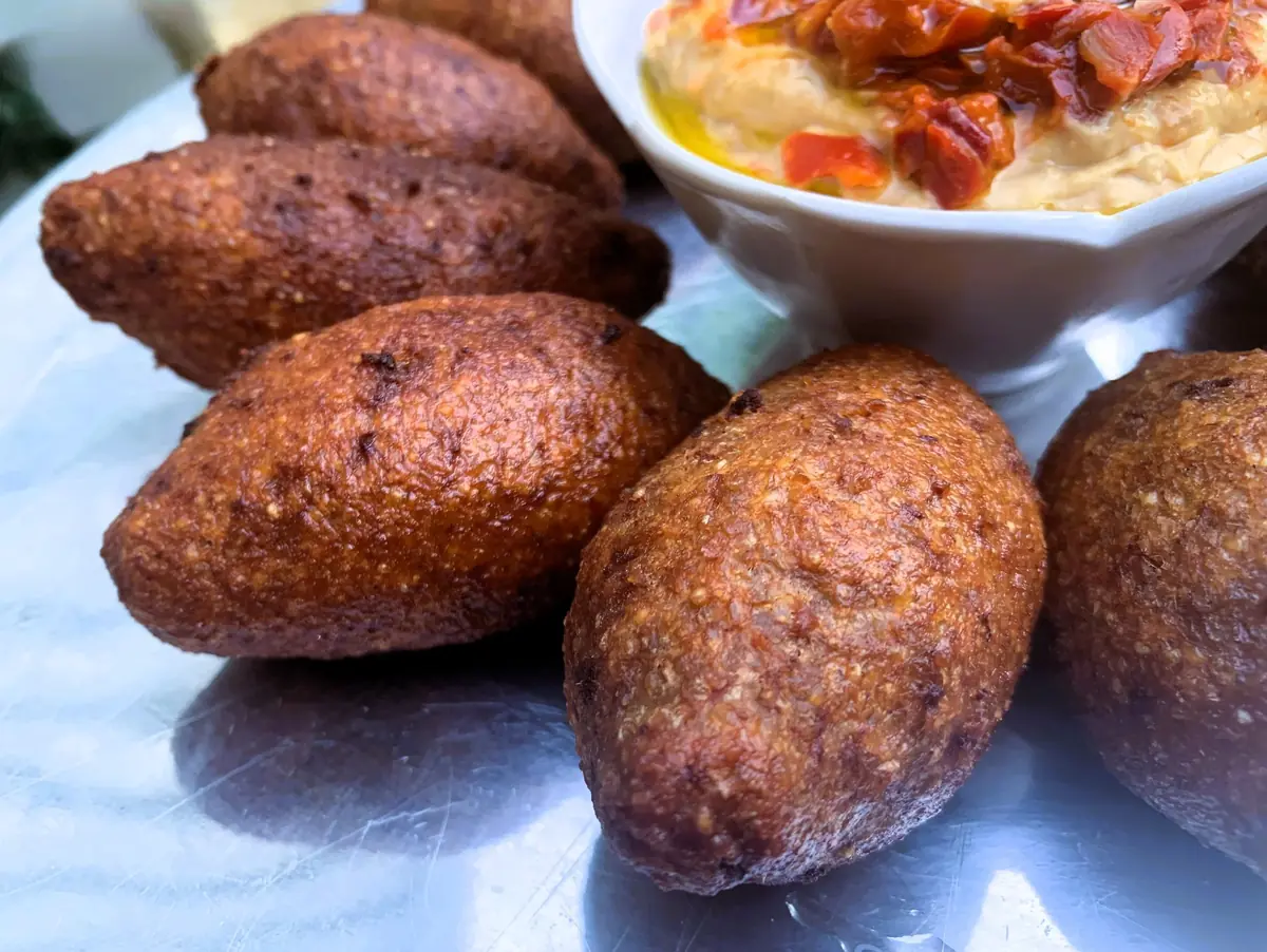 lebanon traditional food 12 best dishes complete guide
