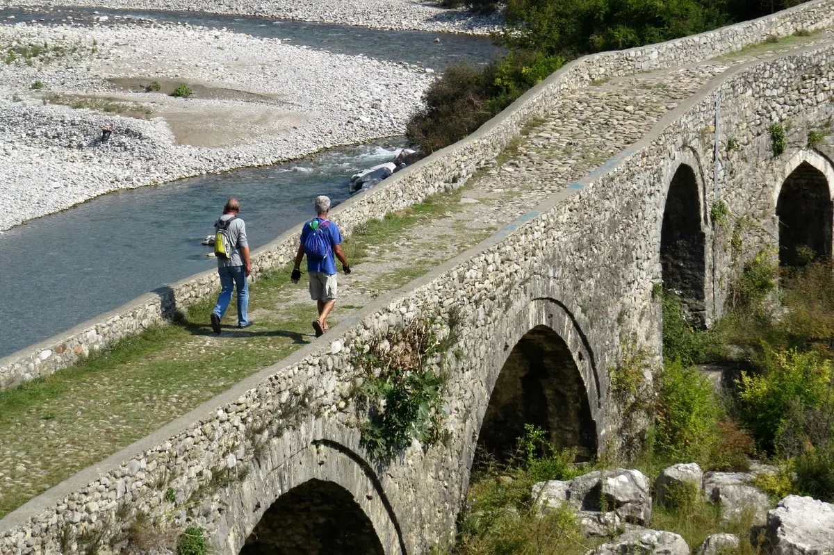 Things to do in Shkoder: 10 picks (and 1 to skip) 10 things to do in shkoder 10 picks and 1 to skip 7