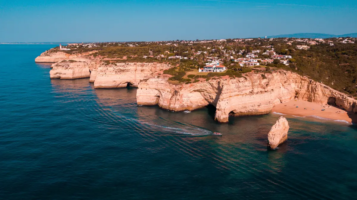 Algarve Portugal: Best Towns, Beaches and What to Skip