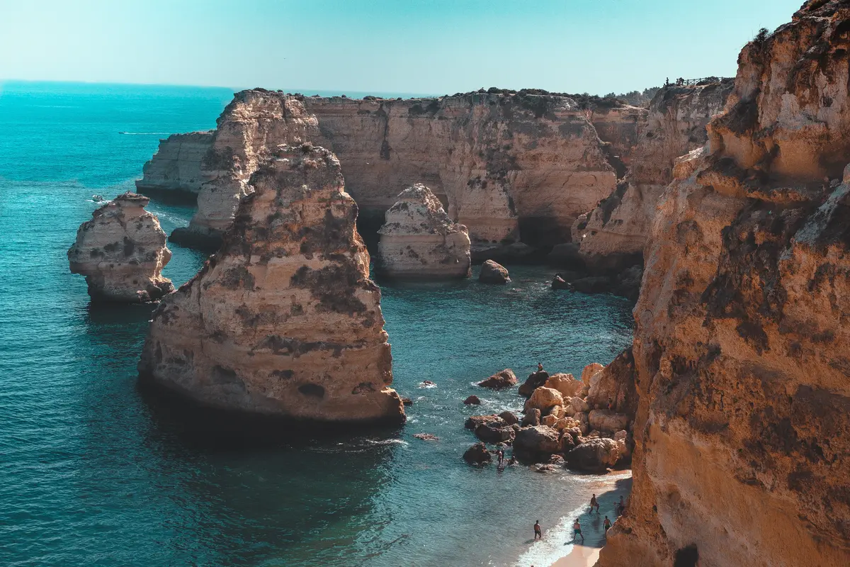 Best Places to Visit in Portugal — 6 Regions Ranked 14 best places to visit in portugal 6 regions ranked 12