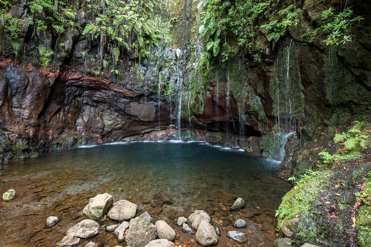 Best Places to Visit in Portugal — 6 Regions Ranked 15 best places to visit in portugal 6 regions ranked 13