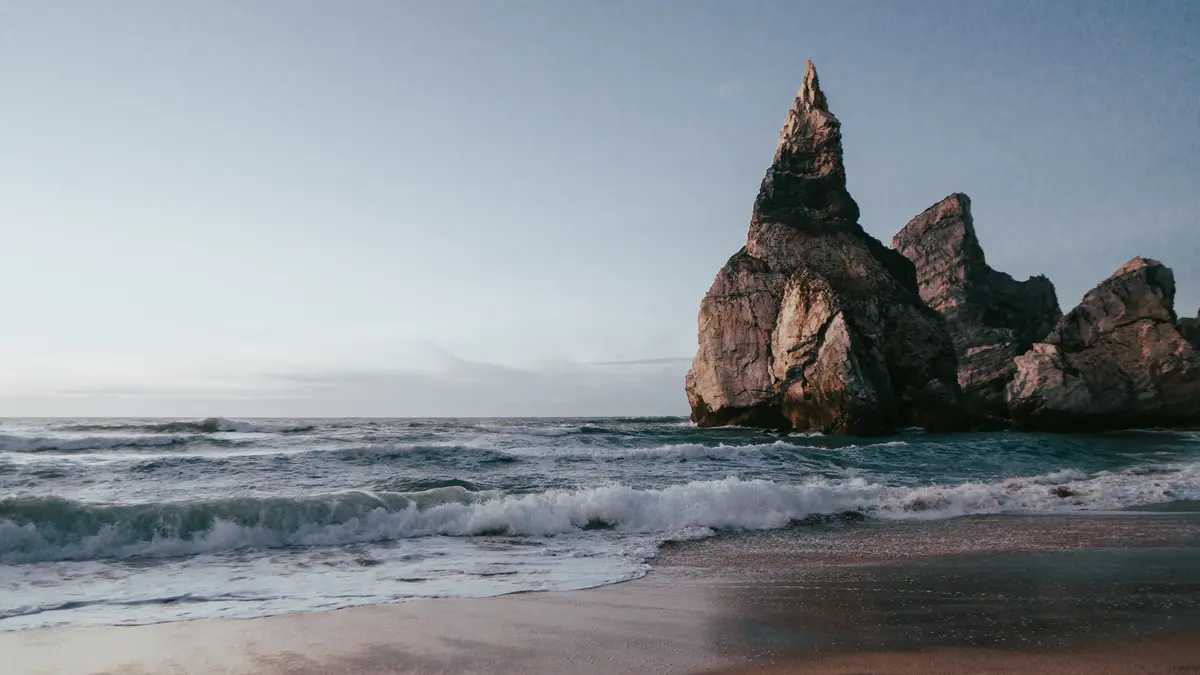 Best Portugal Beaches: Honest Picks for American Travelers 12 best portugal beaches honest picks for american travelers 10