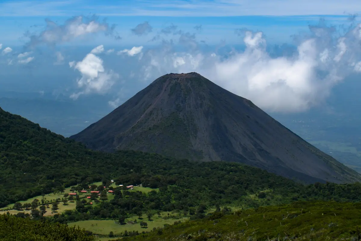 cerro verde national park 3 volcanoes 12 hike 6