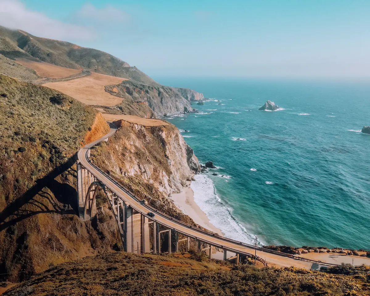 Coastal Road Trips: 6 US Routes Compared (With Costs)