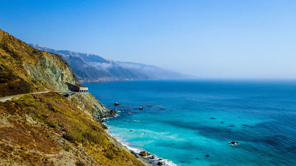 Coastal Road Trips: 6 US Routes Compared (With Costs) 5 coastal road trip usa 3 coasts every route worth driving 3