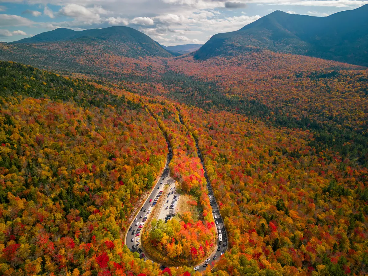 East Coast Fall Foliage: Timing, Drives, Where to Stay 4 east coast winter destinations warm and snowy picks