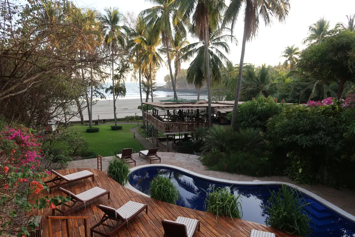 El Salvador Eco Lodges: $10 Dorms to $300 Suites 6 el salvador eco lodges 10 dorms to 300 suites 3