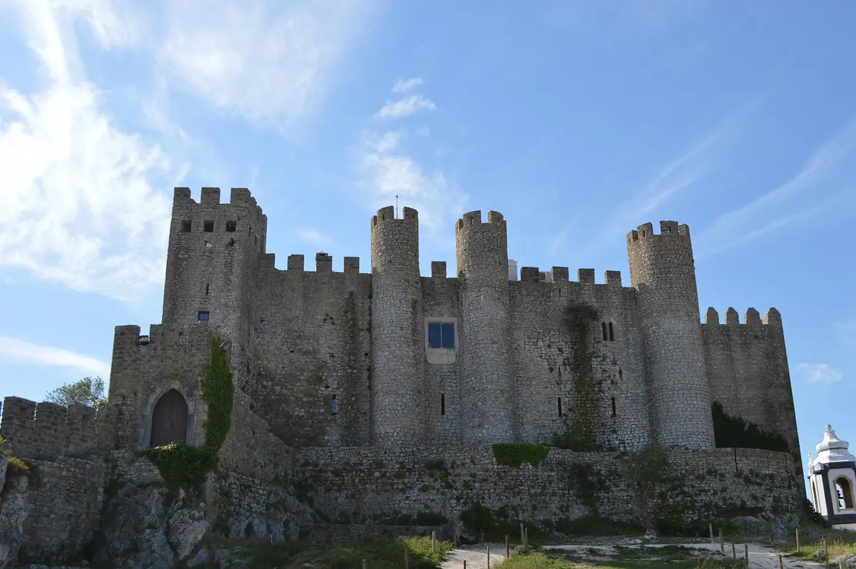 Óbidos, Portugal: Best Lisbon Day Trip (And When to Stay) 6 obidos portugal stay overnight or miss the real town 3