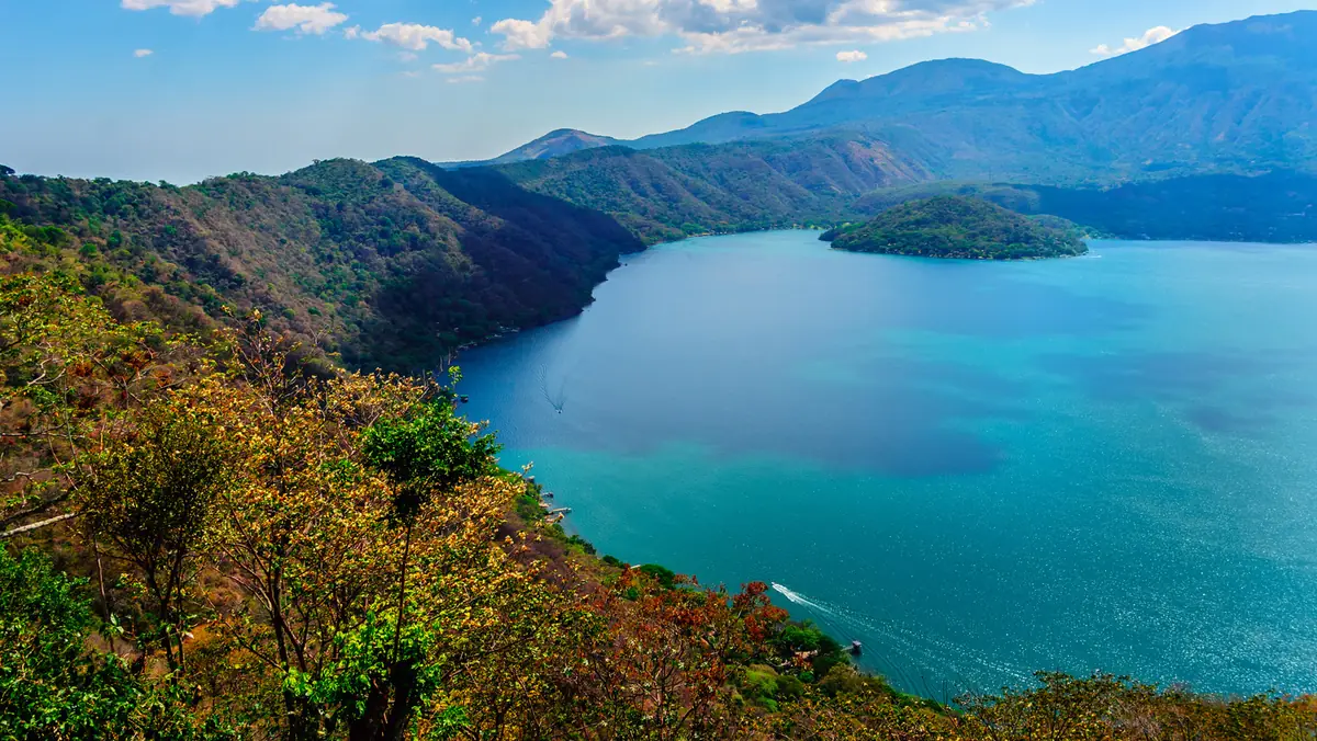 renting a car in el salvador costs rules and routes 7