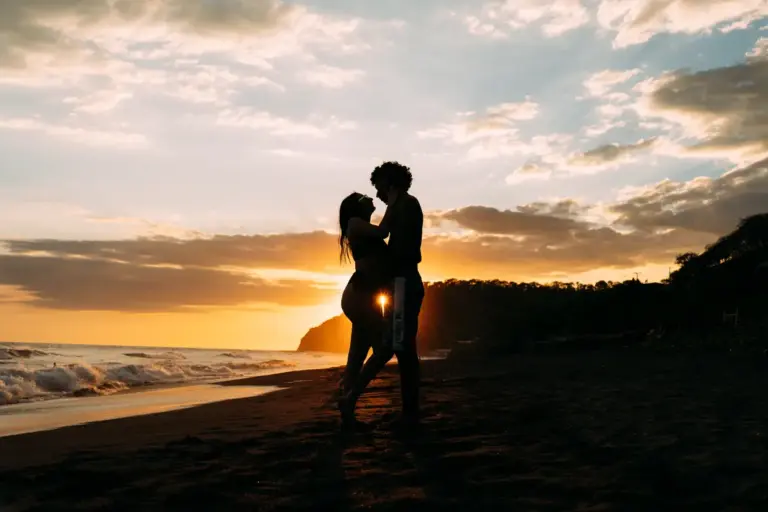 El Salvador Honeymoon: Book It for Sunsets, Not Swimming
