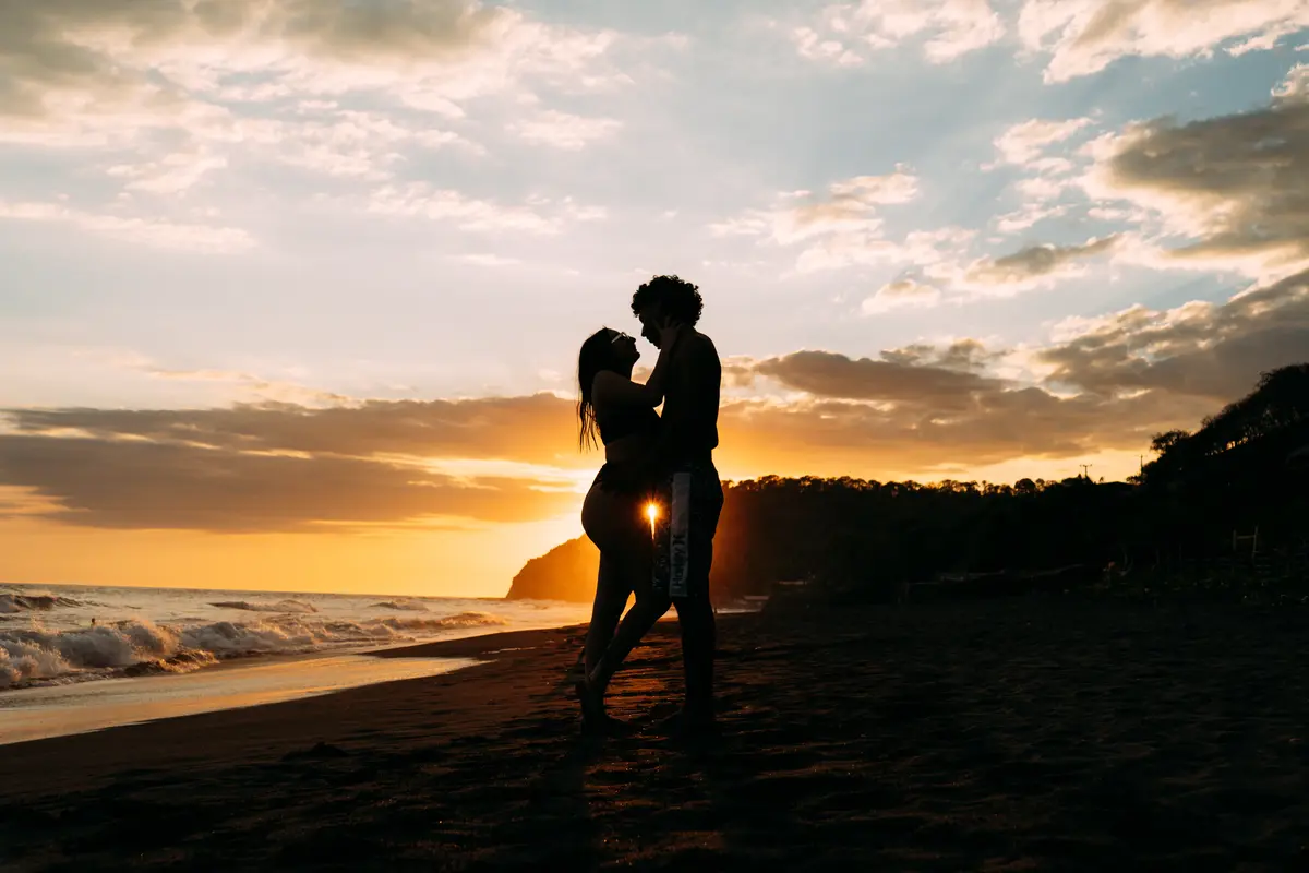 el salvador honeymoon book it for sunsets not swimming 5