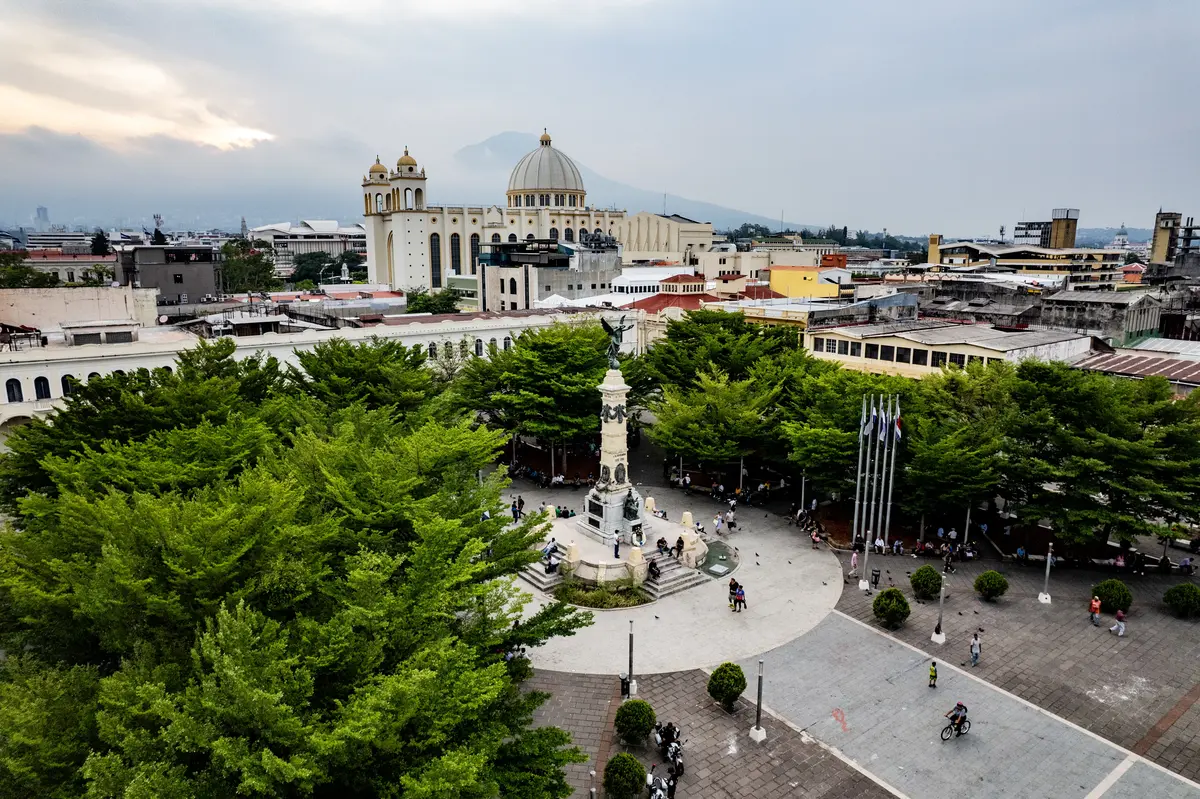 el salvador itinerary 7 days of surf volcanoes and coffee 8