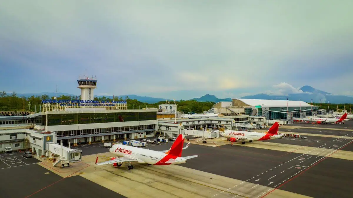 flights to el salvador from usa nonstops fares tips 2