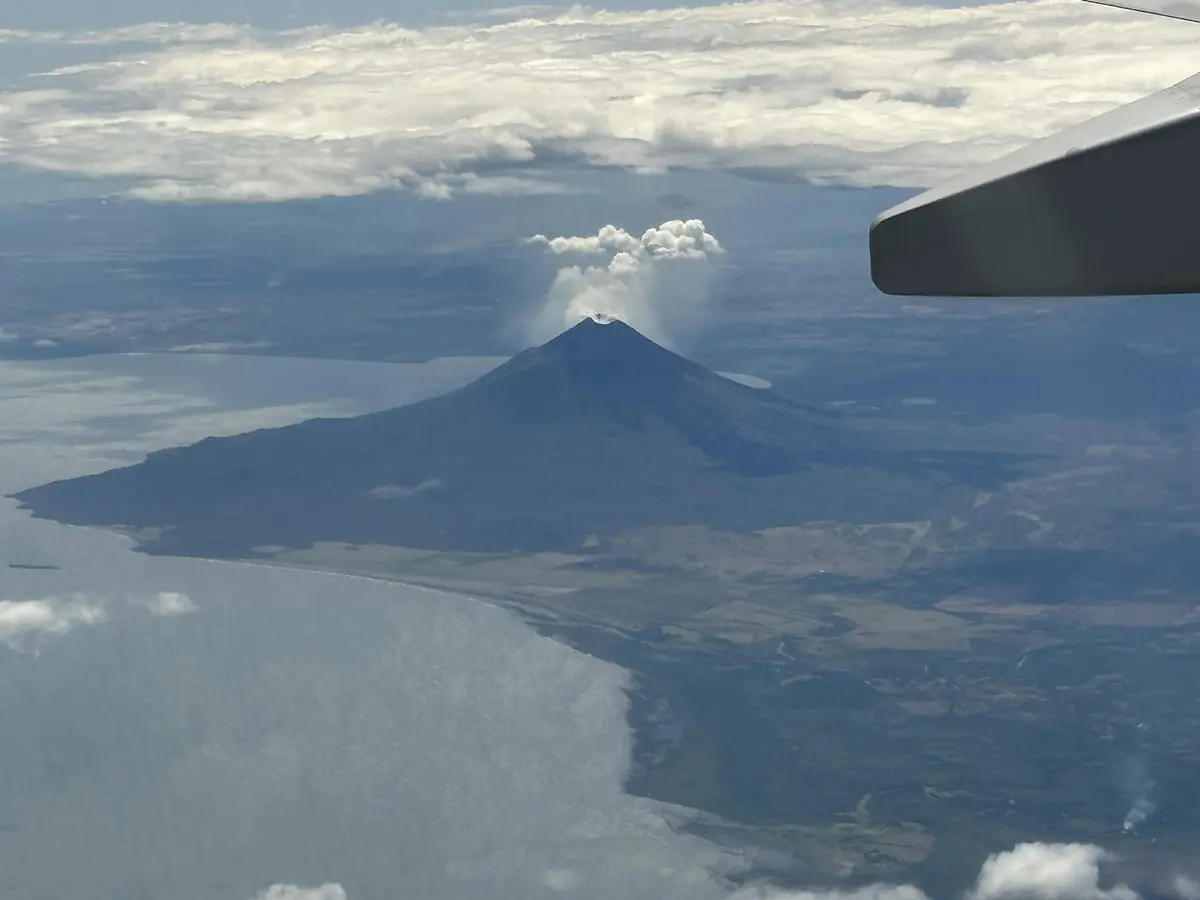 flights to el salvador from usa nonstops fares tips 6
