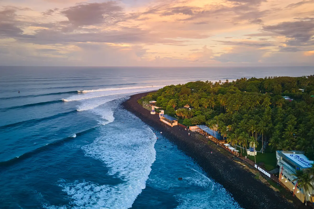 punta roca the complete el salvador surf travel guide 9