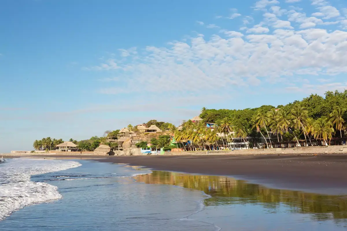 Jiquilisco Bay, El Salvador: Mangroves, Turtles & Travel Tips 8 jiquilisco bay el salvador mangroves turtles travel tips 5